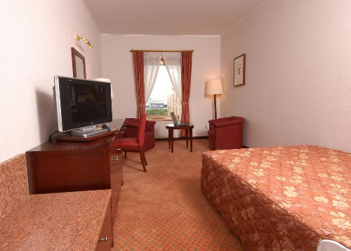 Shanghai International Airport Hotel