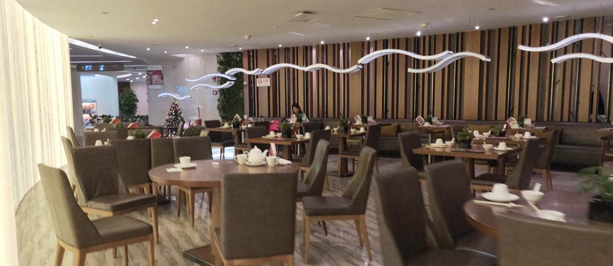 First and business class lounge at Shanghai Hongqiao Airport, SHA airport