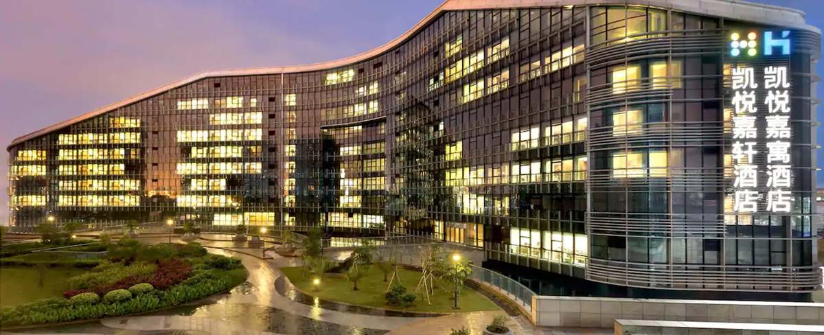 Hyatt Place Shenzhen Airport Hotel, SZX airport