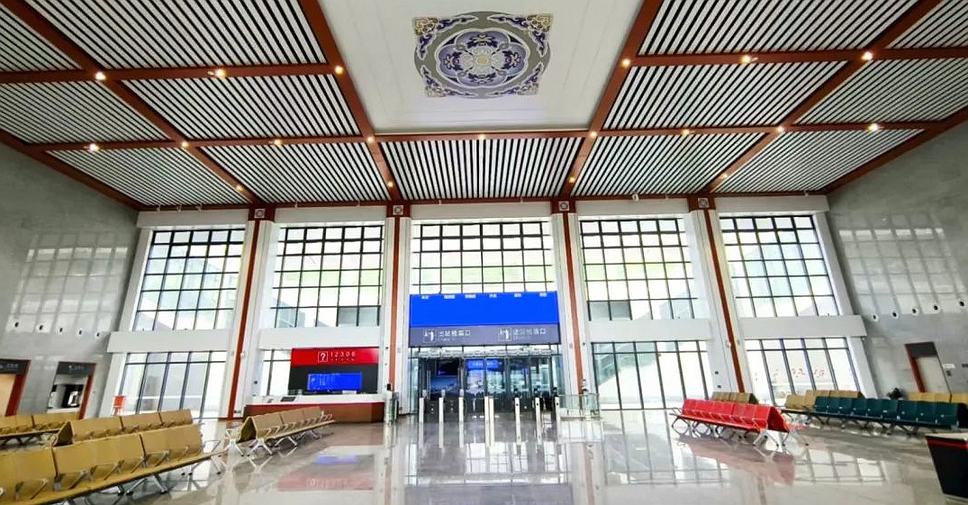 Changbaishan West Railway station, Changbaishan Train station