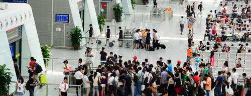 check in at Hangzhou East Railway station