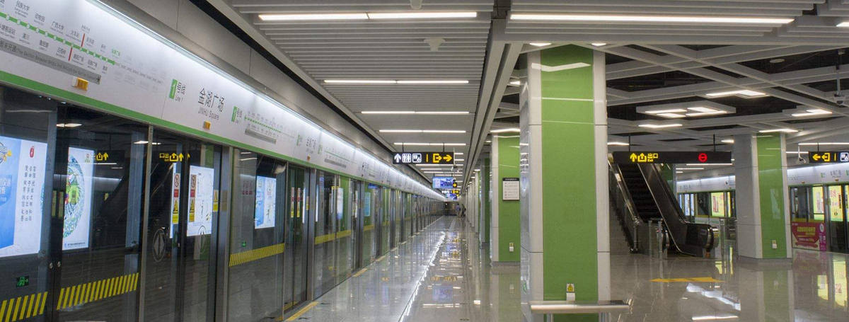 Metro line 1, subway at Nanning East Railway station
