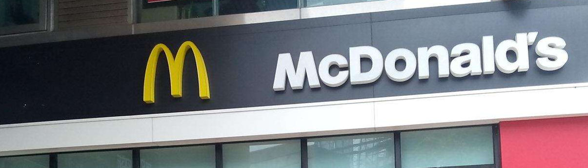 foods, McDonald's  at Qingdao Railway station, McDonald's  at  Qingdao Train Station
