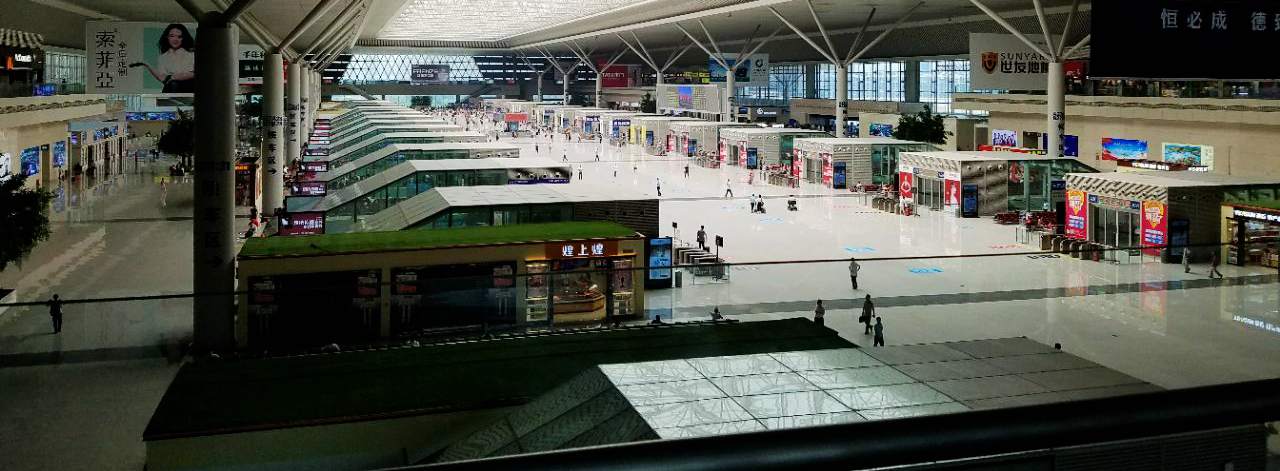 Departures hall at zhengzhou-east Railway station