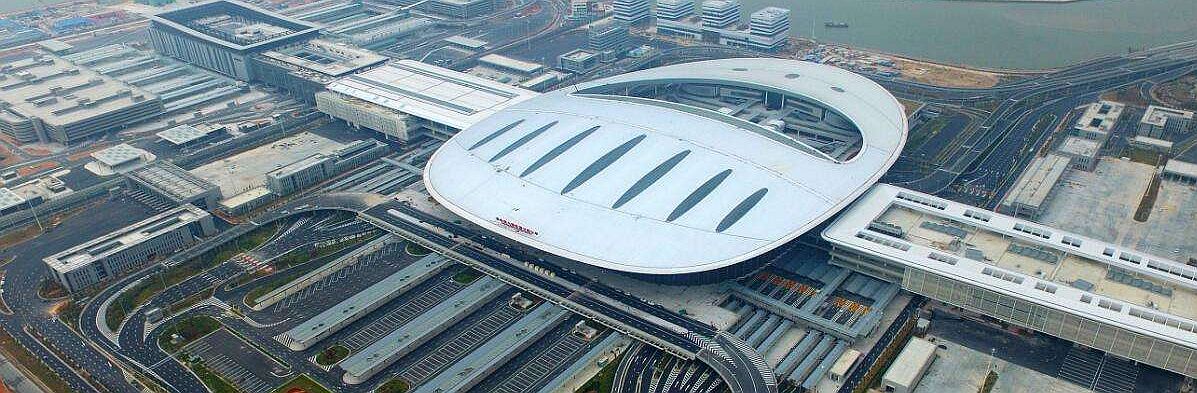 Zhuhai Railway station to Hong Kong, Hong Kong - Zhuhai - Macau Bridge port